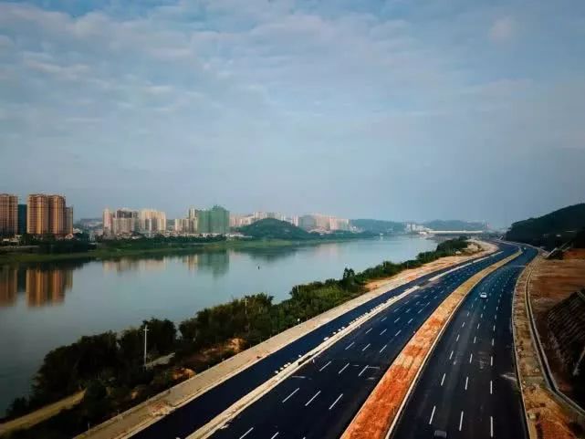一个月成交639套 江南大道(来源:博罗发布) 城建的利好向来都能带动